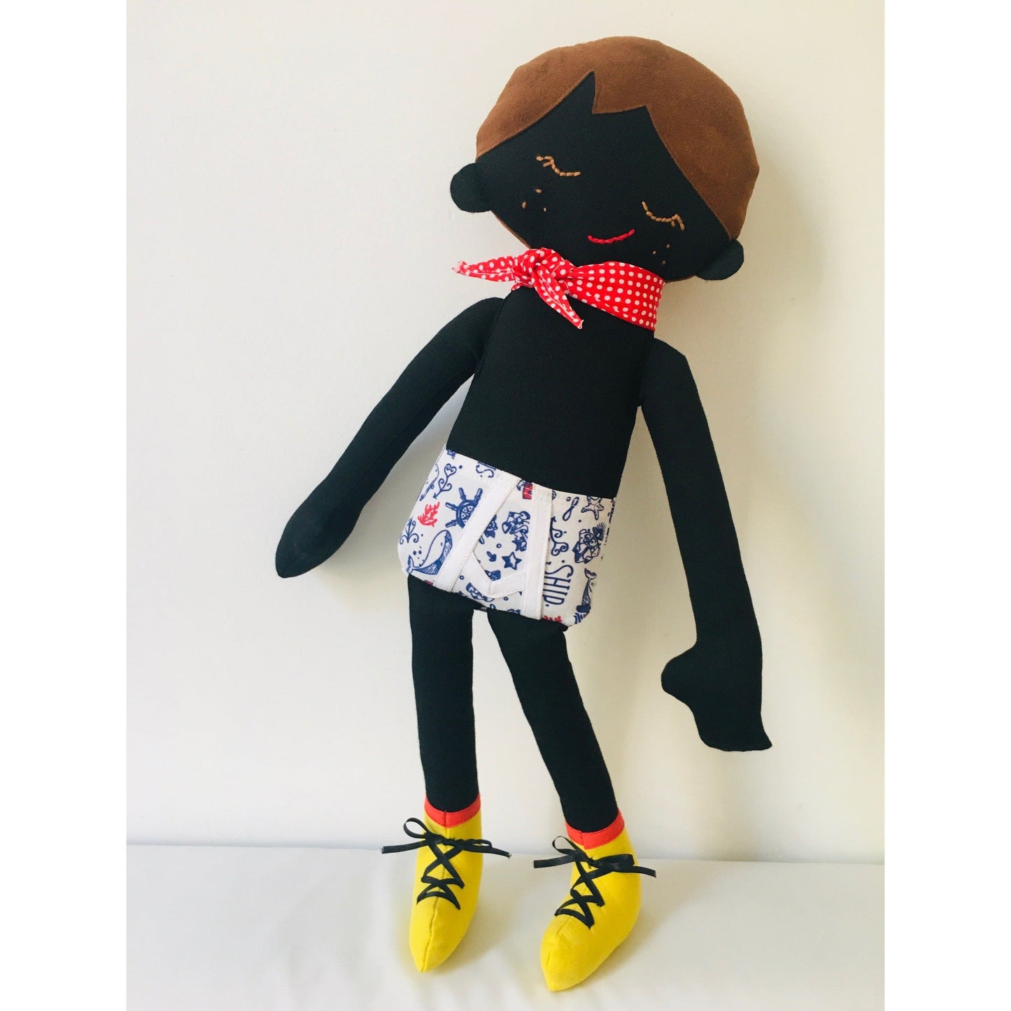 Muñeco de trapo negro Jacobo